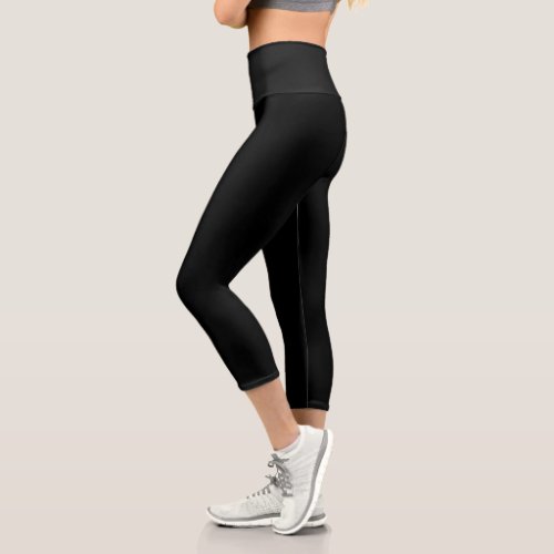 Women's Black Yoga  Capri Leggings