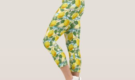 Cute Hip Tropical Summer Lemons Fruit Pattern Capri Leggings