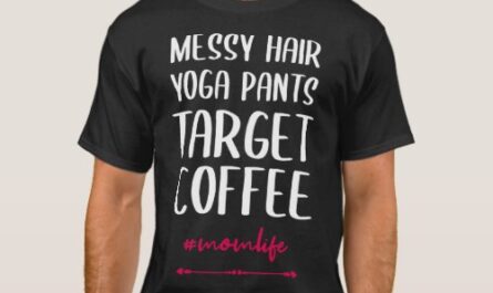 Backprint Messy hair yoga pants Target Coffee moml T-Shirt