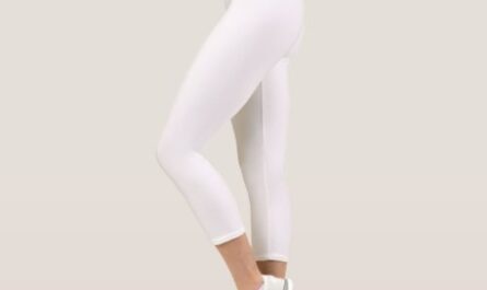 Women's White Yoga  Capri Leggings