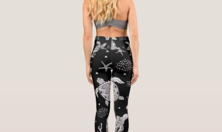 Hand drawn doodling sea turtle ethnic pattern capri leggings