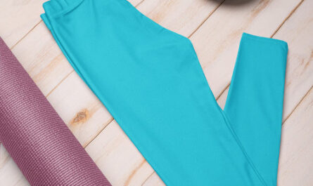 Autumn Trend Color Vivid Cyan Solid Leggings