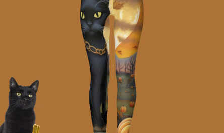 Black Cat Underneath a Harvest Moon and Pumpkins Leggings