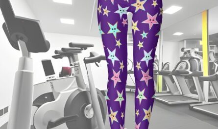Cute stars with faces in pastel colors   leggings