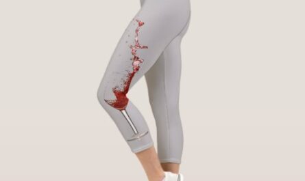 Fun Wine Lover Red White Glasses Splash Capri Leggings