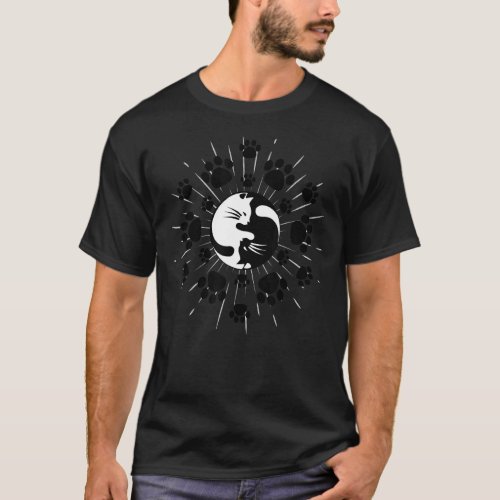 Paw Print Pattern Black & White Yin Yang Mandala Y T-Shirt