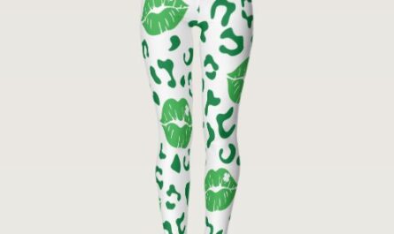 St. Patrick's Day Lips Kiss Green Shamrock Clover Leggings