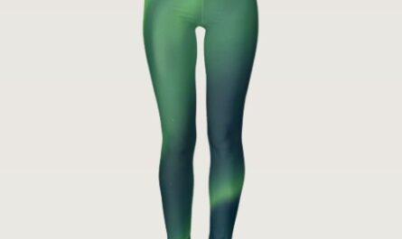 Northern Lights Aurora Borealis Yoga Pants Green